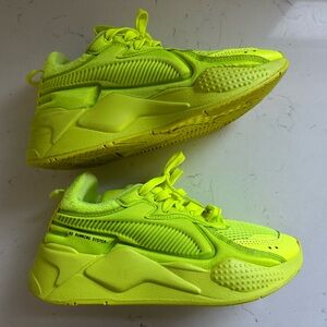 Puma RSX size 6.5 women’s neon yellow-green sneakers‎